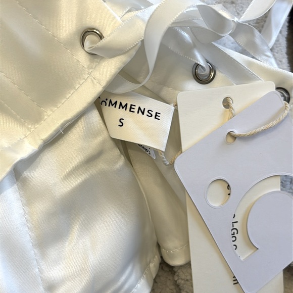 Commense White Satin Square Neck lace up Corset Tank Top - Picture 8 of 8